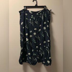 Vintage floral skirt size Large